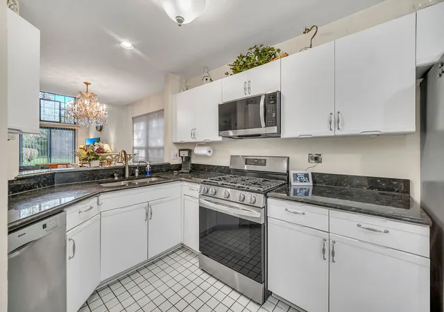 Photo 3 of Townhouse for sale at 357 Arquilla Ct, Bloomingdale, IL 60108 | MLS# 12776786 | Listing updated on 2026-10-05
