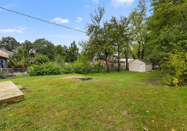 Photo 11 of Sale Pending at 2922 Hillside Ct, Rockford, IL 61108 | MLS# 12776813 | Listing updated on 2026-10-27