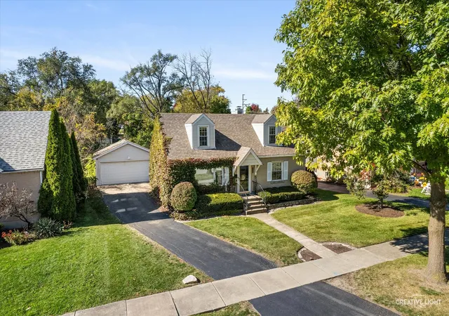Photo 1 of Single family home for sale at 116 Westend Ave, Westmont, IL 60559 | MLS# 12776818 | Listing updated on 2026-10-23