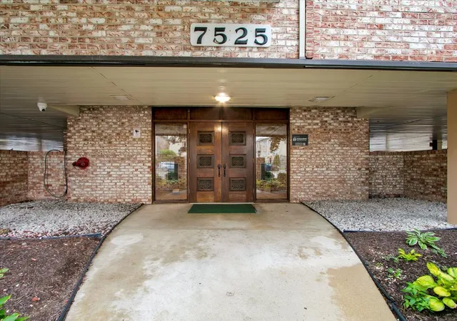 Photo 3 of Condo for sale at 7525 W Lawrence Ave #505, Harwood Heights, IL 60706 | MLS# 12776899 | Listing updated on 2026-10-24
