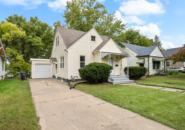 Photo 2 of Single family home for sale at 4308 12th Street, Rock Island, IL 60201 | MLS# 12776901 | Listing updated on 2026-10-05