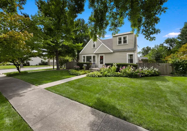 Photo 2 of Single family home for sale at 69 E Medill Ave, Northlake, IL 60164 | MLS# 12776902 | Listing updated on 2026-10-05