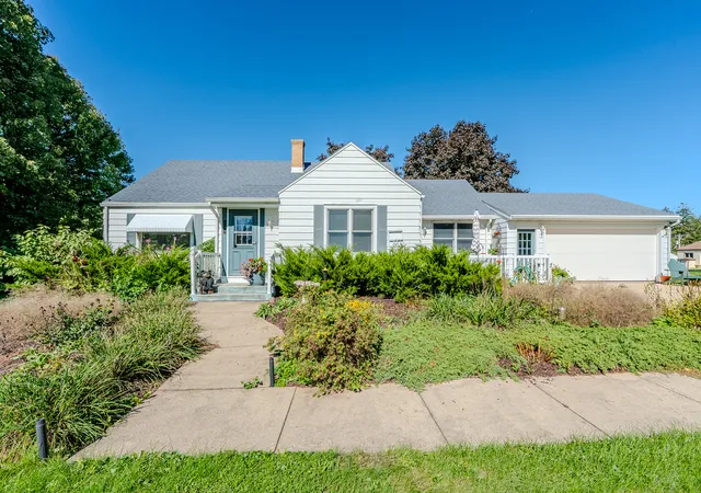 Photo 1 of Single family home for sale at 984 Fairview St, German Valley, IL 61039 | MLS# 12776909 | Listing updated on 2026-10-09