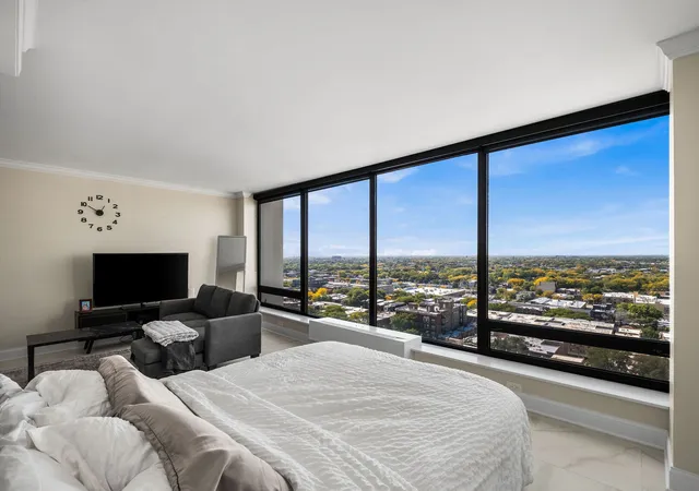 Photo 1 of Condo for sale at 5445 N Sheridan Rd #2109, Chicago, IL 60640 | MLS# 12776931 | Listing updated on 2026-10-18