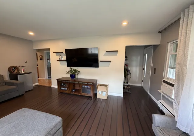 Photo 4 of Single family home for sale at 3724 S 60th Court, Cicero, IL 60804 | MLS# 12776961 | Listing updated on 2026-10-07