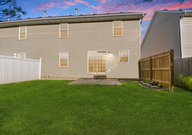 Photo 32 of Townhouse for sale at 1809 Marina Dr, Normal, IL 61761 | MLS# 12777006 | Listing updated on 2026-10-08