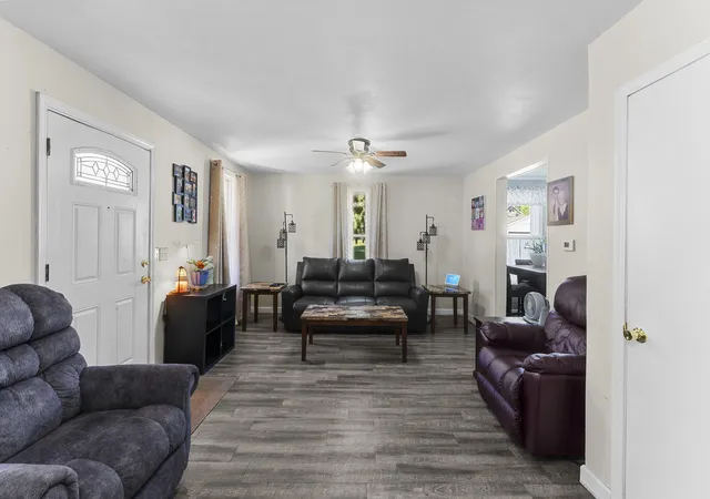 Photo 3 of Single family home for sale at 2923 13th Avenue, Rock Island, IL 61201 | MLS# 12777018 | Listing updated on 2026-10-09
