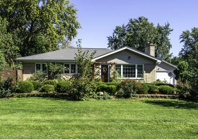 Single family home for sale at 2n563 Mildred Ave, Glen Ellyn, IL 60137 | MLS# 12777029