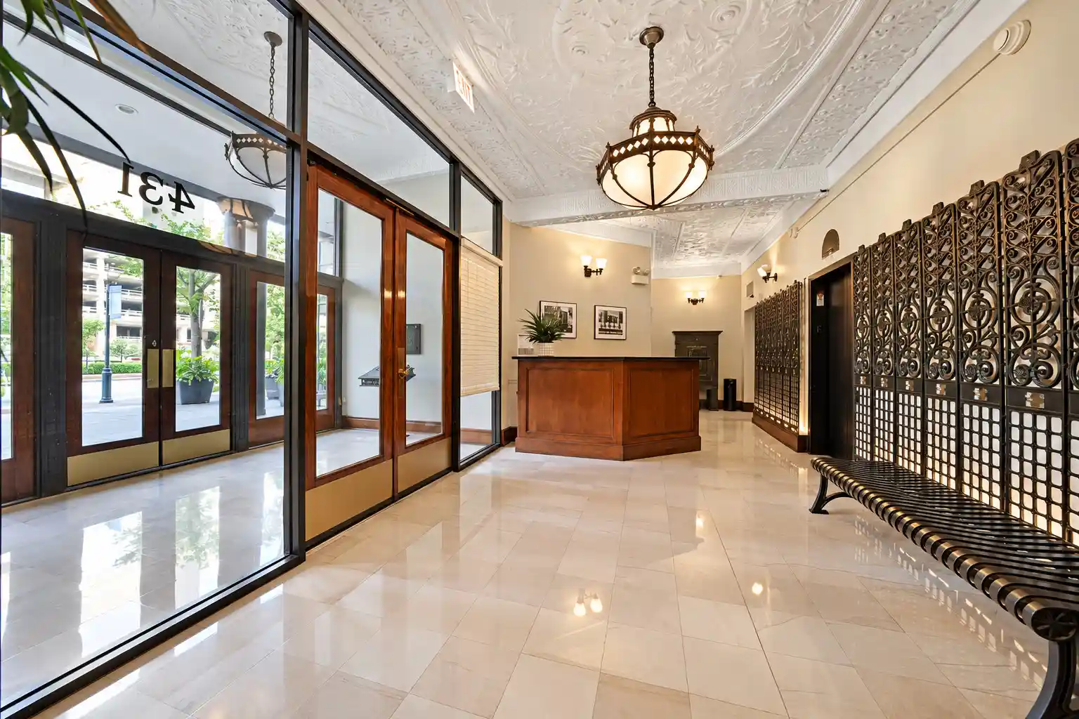 Listing Photo 2 - Condo for sale in 431 S Dearborn St located at 431 S Dearborn St, Chicago, IL 60605 - Unit #1603
