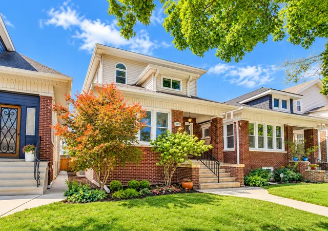 Photo 2 of Single family home for sale at 4920 N Keeler Ave, Chicago, IL 60630 | MLS# 12777038 | Listing updated on 2026-10-19