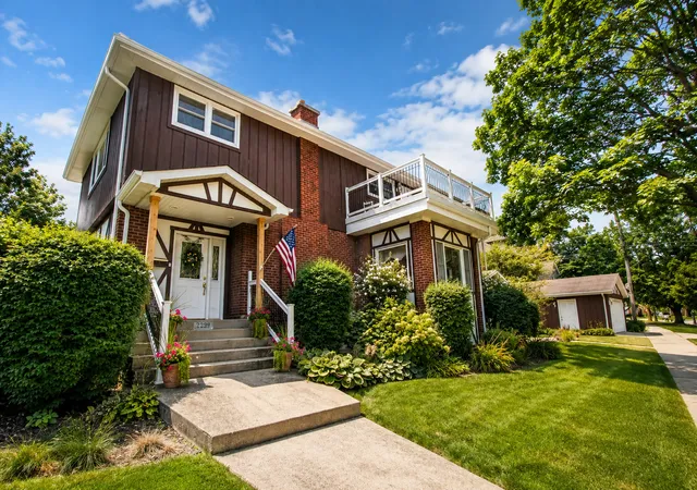 Photo 2 of Single family home for sale at 2269 W 109th Street, Chicago, IL 60643 | MLS# 12777041 | Listing updated on 2026-10-06