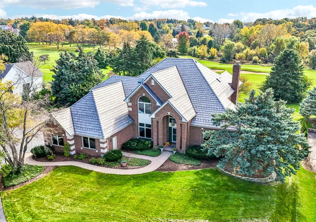 Single family home for sale at 10711 Bull Valley Dr, Woodstock, IL 60098 | MLS# 12777044