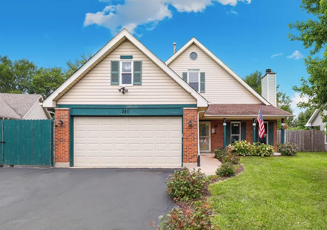 Photo 1 of Single family home for sale at 340 Homewood Dr, Bolingbrook, IL 60440 | MLS# 12777046 | Listing updated on 2026-10-09