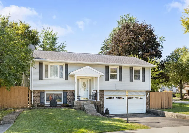 Photo 1 of Single family home for sale at 1446 Van Meter Dr, Glendale Heights, IL 60139 | MLS# 12777068 | Listing updated on 2026-10-07