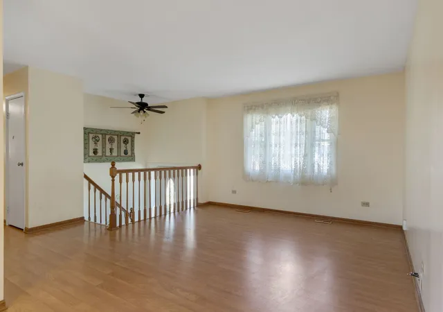 Photo 3 of Single family home for sale at 1446 Van Meter Dr, Glendale Heights, IL 60139 | MLS# 12777068 | Listing updated on 2026-10-07