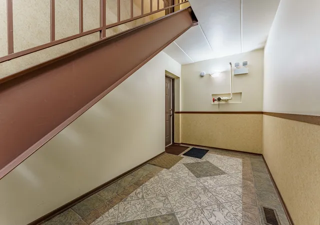 Photo 2 of Condo for sale at 915 N York St #404, Elmhurst, IL 60126 | MLS# 12777073 | Listing updated on 2026-10-05