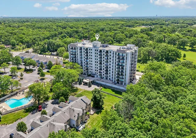 Photo 1 of Condo for sale at 190 S Wood Dale Rd #1105, Wood Dale, IL 60191 | MLS# 12777082 | Listing updated on 2026-10-07