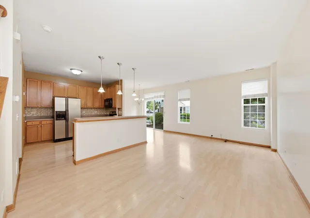 Photo 3 of Townhouse for sale at 5009 Corning Ct #5009, Plainfield, IL 60586 | MLS# 12777094 | Listing updated on 2026-10-05