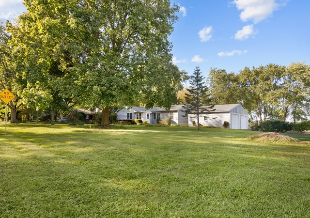 Photo 2 of Multi family home for sale at 1s278 Wenmoth Rd, Batavia, IL 60510 | MLS# 12777106 | Listing updated on 2026-10-07