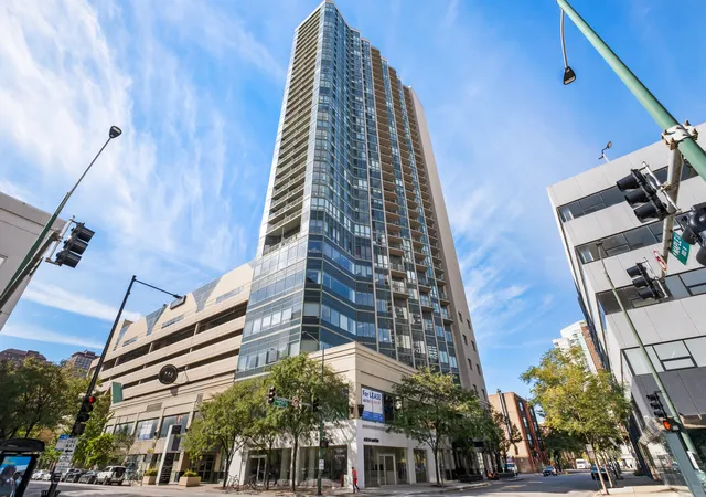 Condo for sale at 111 W Maple St #1711, Chicago, IL 60610 | MLS# 12777113