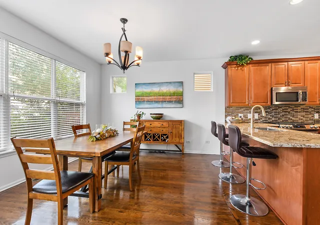Photo 3 of Townhouse for sale at 4234 N Kolmar Ave #D, Chicago, IL 60641 | MLS# 12777169 | Listing updated on 2026-10-07