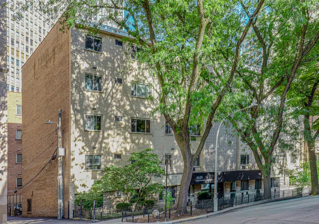 Photo 1 of Condo for sale at 2629 N Hampden Ct #502, Chicago, IL 60614 | MLS# 12777197 | Listing updated on 2026-10-09