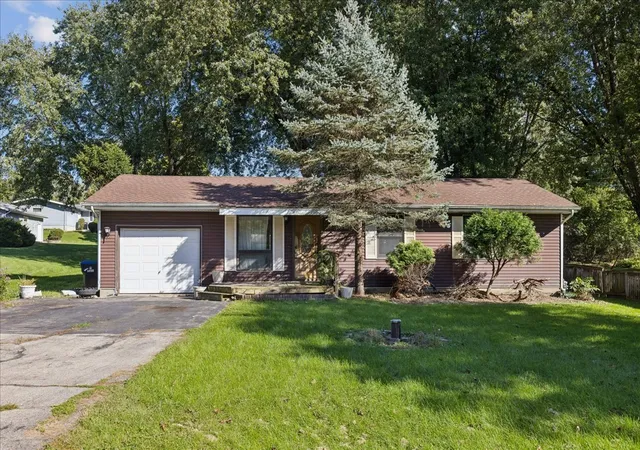 Single family home for sale at 2514 S Maplewood Dr, Wonder Lake, IL 60097 | MLS# 12777217