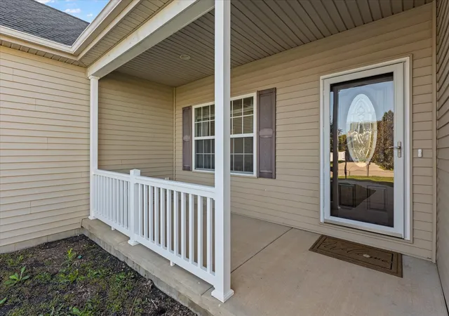 Photo 3 of Single family home for sale at 3903 Pebblebrook Ln, Champaign, IL 61822 | MLS# 12777222 | Listing updated on 2026-10-07