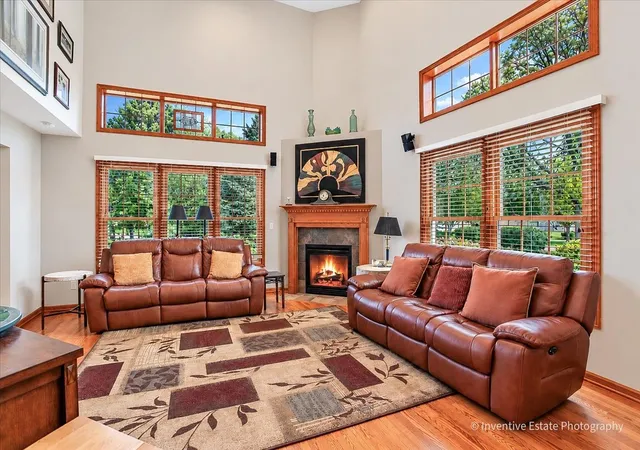 Photo 3 of Townhouse for sale at 19529 Clifton Way, Mokena, IL 60448 | MLS# 12777234 | Listing updated on 2026-10-07
