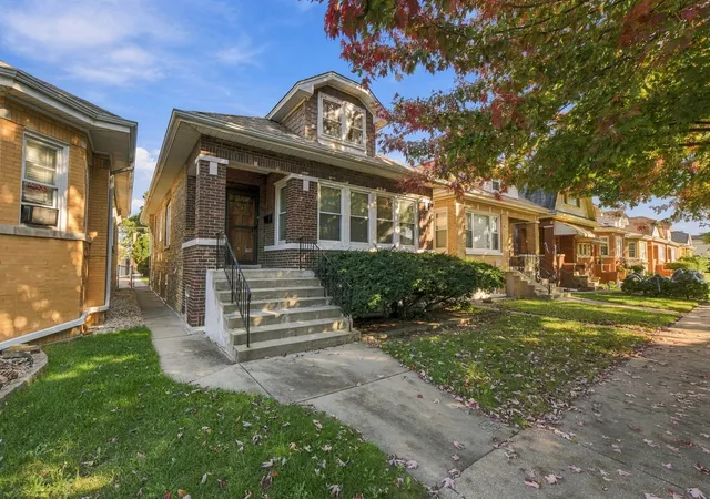 Single family home for sale at 2839 N Luna Ave, Chicago, IL 60641 | MLS# 12777270