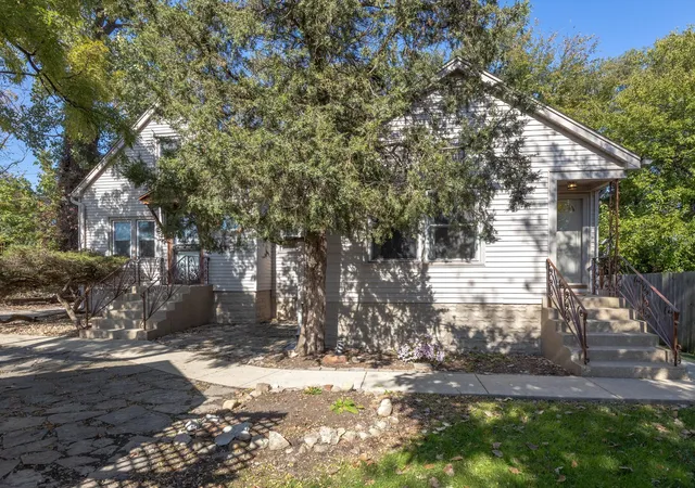 Photo 2 of Multi family home for sale at 8834 Burlington Ave, Brookfield, IL 60513 | MLS# 12777273 | Listing updated on 2026-10-22