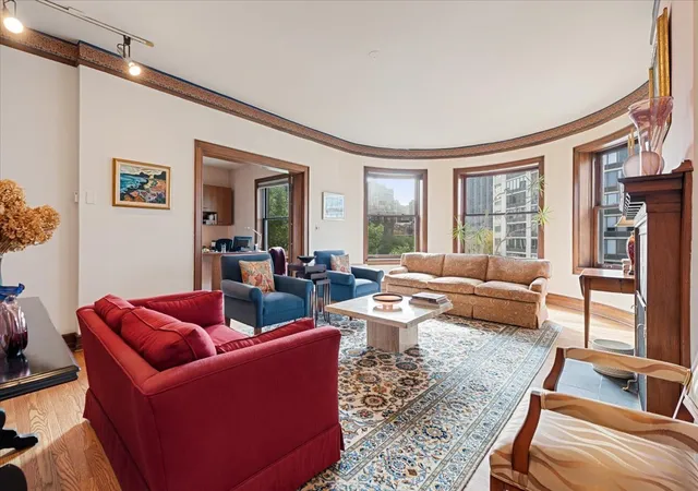 Photo 2 of Condo for sale at 700 W Irving Park Rd #A-4, Chicago, IL 60613 | MLS# 12777279 | Listing updated on 2026-10-06