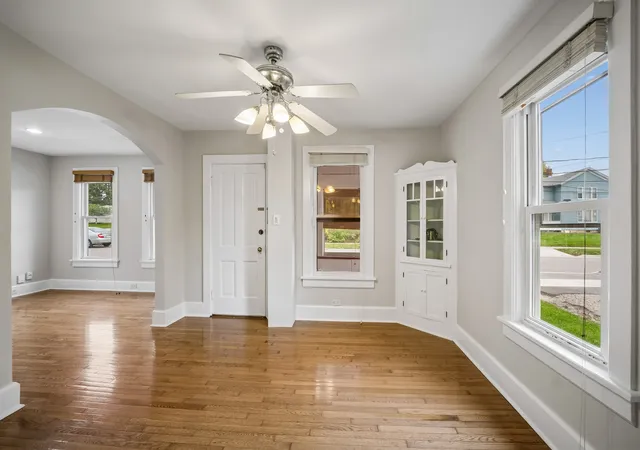 Photo 4 of Single family home for sale at 248 S Water St, Batavia, IL 60510 | MLS# 12777283 | Listing updated on 2026-10-10