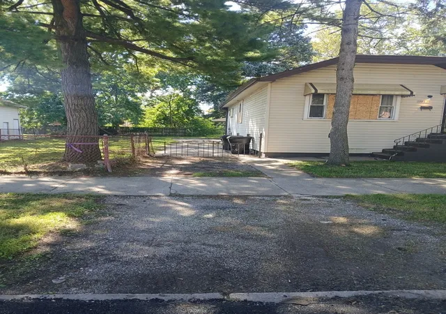 Photo 1 of Single family home for sale at 1023 W 104th Street, Chicago, IL 60643 | MLS# 12777284 | Listing updated on 2026-10-07