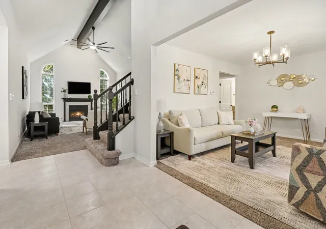 Photo 3 of Single family home for sale at 10 Wingate Cir, Crete, IL 60417 | MLS# 12777285 | Listing updated on 2026-10-07