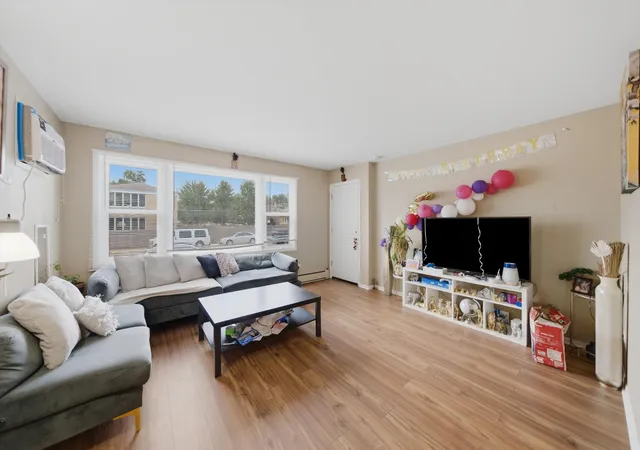 Photo 4 of Multi family home for sale at 5759 N Elston Ave, Chicago, IL 60646 | MLS# 12777301 | Listing updated on 2026-10-07
