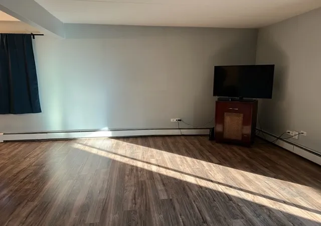 Listing Photo 4 - Condo for sale in building located at 12820 S 71St Ave, Palos Heights, IL 60463 - Unit #101