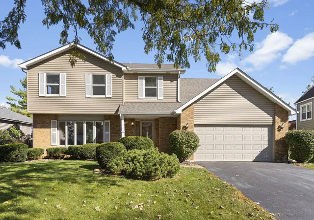 Photo 1 of Single family home for sale at 8421 Chelsea Ln, Woodridge, IL 60517 | MLS# 12777323 | Listing updated on 2026-10-08