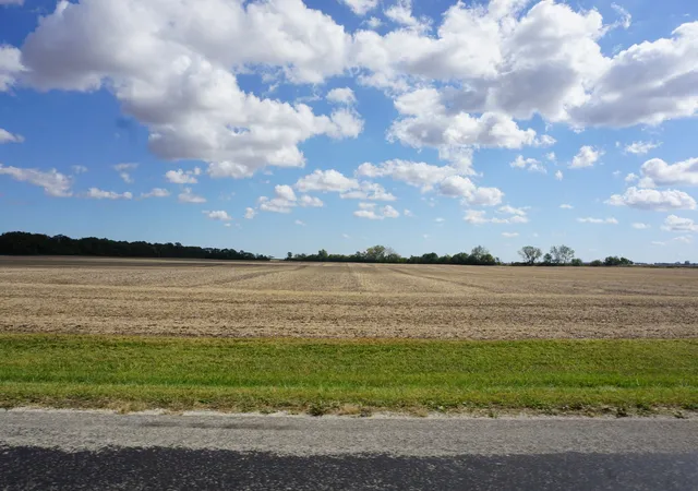Photo 3 of House for sale at 2813 North 2200 E Rd, Martinton, IL 60951 | MLS# 12777342 | Listing updated on 2026-10-07