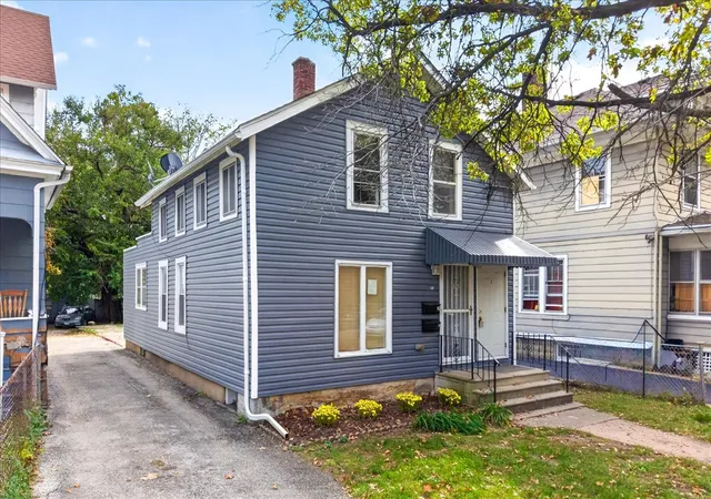 Photo 2 of Multi family home for sale at 17 N Anderson St, Aurora, IL 60505 | MLS# 12777353 | Listing updated on 2026-10-29