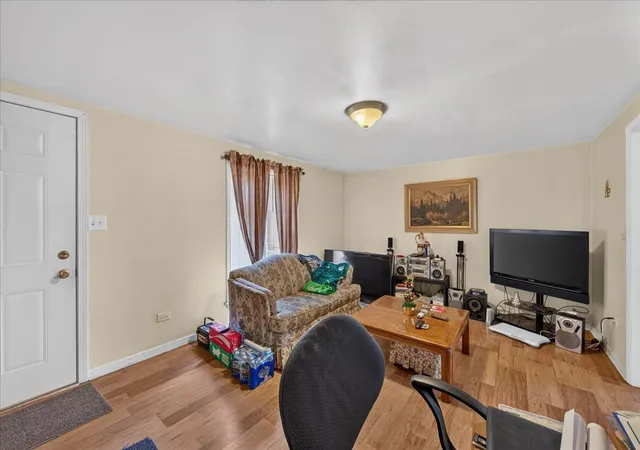 Photo 4 of Multi family home for sale at 17 N Anderson St, Aurora, IL 60505 | MLS# 12777353 | Listing updated on 2026-10-29