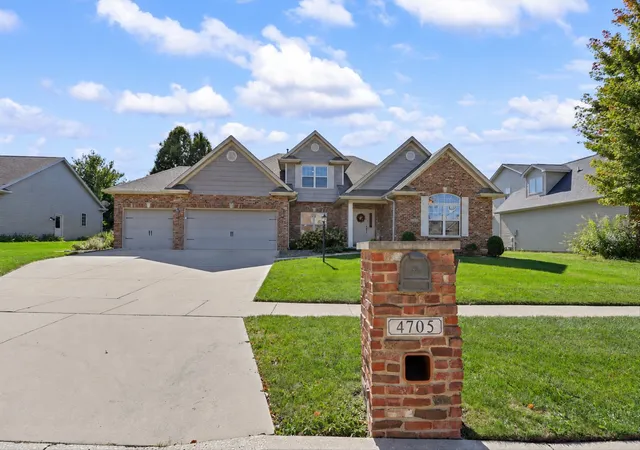 Photo 2 of Single family home for sale at 4705 Sandcherry Dr, Champaign, IL 61822 | MLS# 12777371 | Listing updated on 2026-10-22