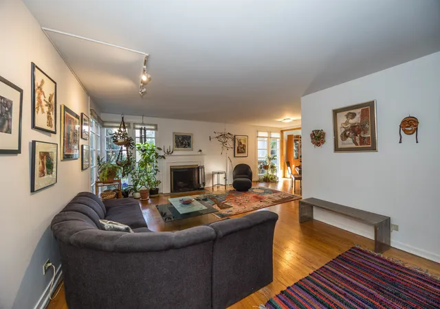 Photo 3 of Single family home for sale at 9423 Lincolnwood Dr, Evanston, IL 60203 | MLS# 12777373 | Listing updated on 2026-10-30