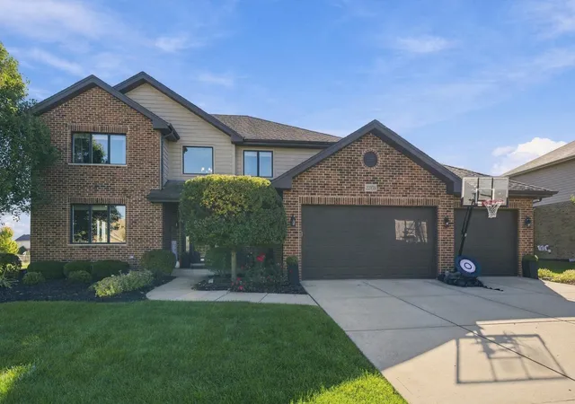 Photo 3 of Single family home for sale at 22959 Maddeline Ln, Frankfort, IL 60423 | MLS# 12777391 | Listing updated on 2026-10-23