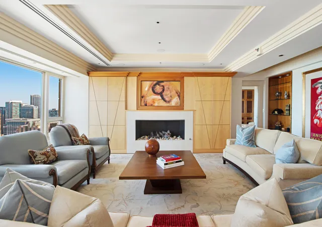 Photo 3 of Condo for sale at 800 N Michigan Ave #4201, Chicago, IL 60611 | MLS# 12777451 | Listing updated on 2026-10-07