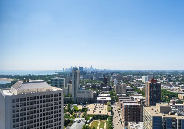 Photo 3 of Condo for sale at 5415 N Sheridan Rd #4112, Chicago, IL 60640 | MLS# 12777464 | Listing updated on 2026-10-09