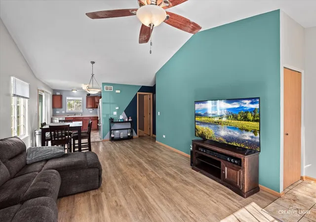Photo 4 of Single family home for sale at 1317 Sherborn Ct, Minooka, IL 60447 | MLS# 12777535 | Listing updated on 2026-10-07