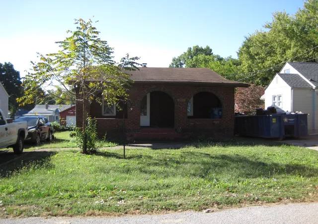 Photo 1 of Single family home for sale at 315 Maurice St, Alton, IL 62002 | MLS# 12777554 | Listing updated on 2026-10-06