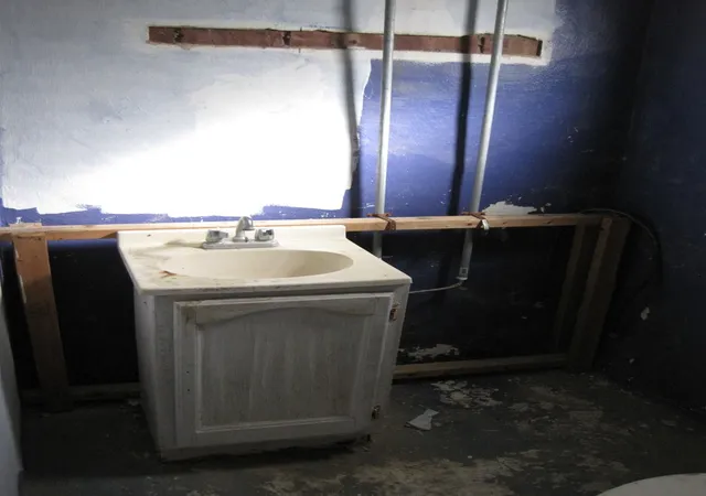 Photo 3 of Single family home for sale at 315 Maurice St, Alton, IL 62002 | MLS# 12777554 | Listing updated on 2026-10-06