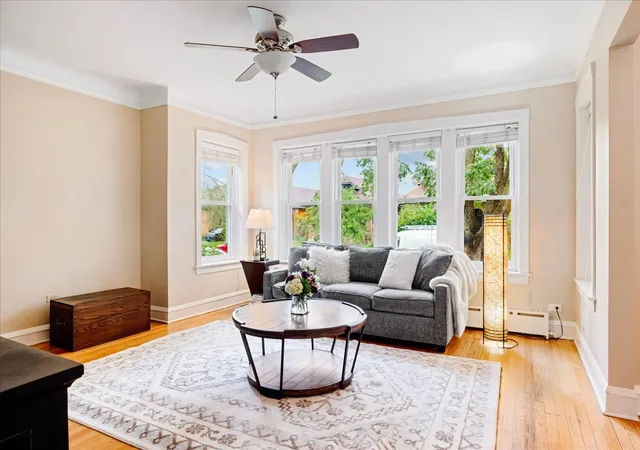 Photo 3 of Single family home for sale at 5523 W Pensacola Ave, Chicago, IL 60641 | MLS# 12777566 | Listing updated on 2026-10-08